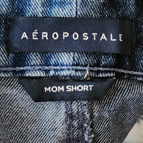 Aeropostale Two Tone Denim High Rise Mom Shorts - Picture 4 of 5